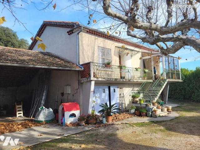 Maison vente à Carpentras, Visan