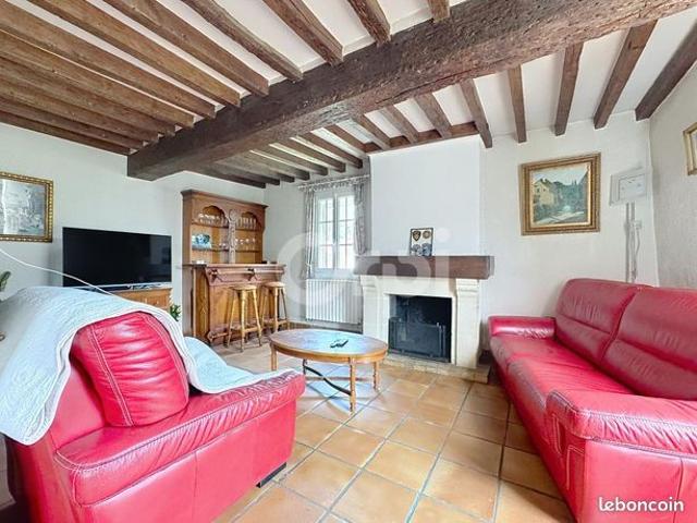 Maison vente à Compiègne, Cuts