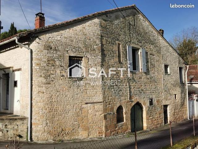 Maison vente à Confolens, Aussac-vadalle