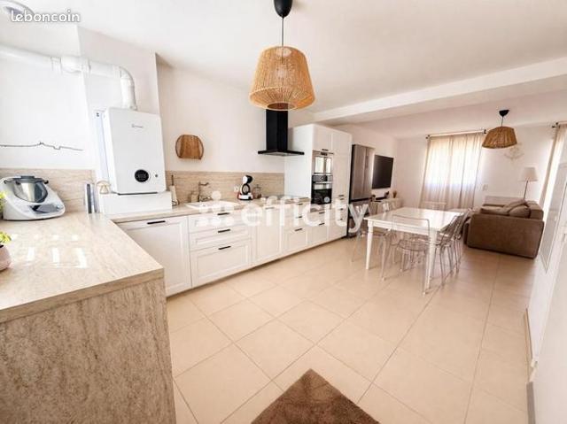 Maison vente à Aix-en-Provence, Lançon-provence
