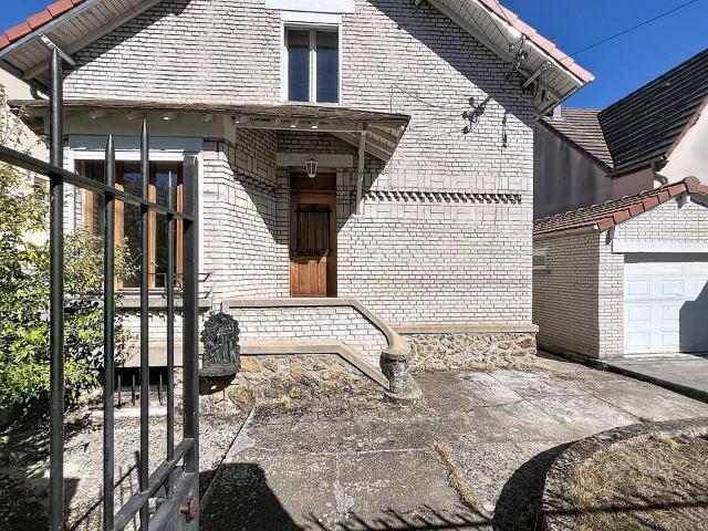 Maison vente à Le Petit Château, Brunoy