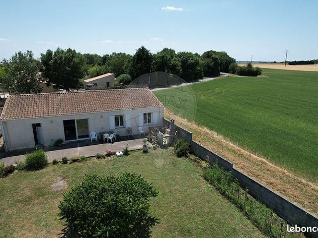 Maison vente à Beaugeay