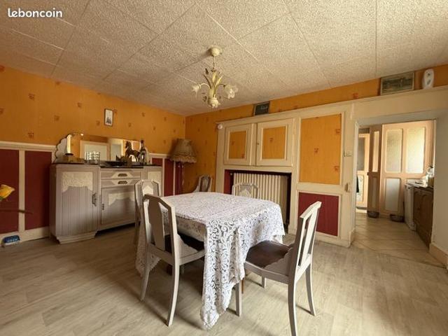 Maison vente à Neufchâteau, Darney