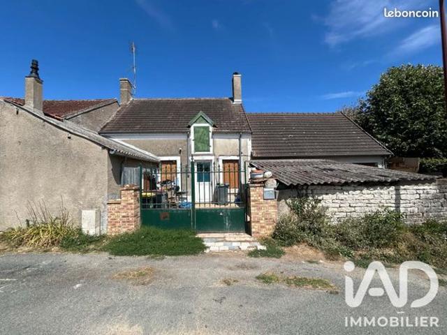 Maison vente à Saint-Amand-Montrond, Vallenay