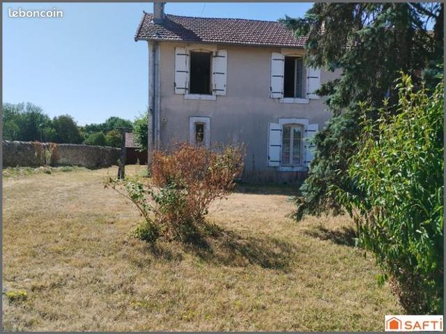 Maison vente à Saint-Georges-de-Noisné, Deux-Sèvres