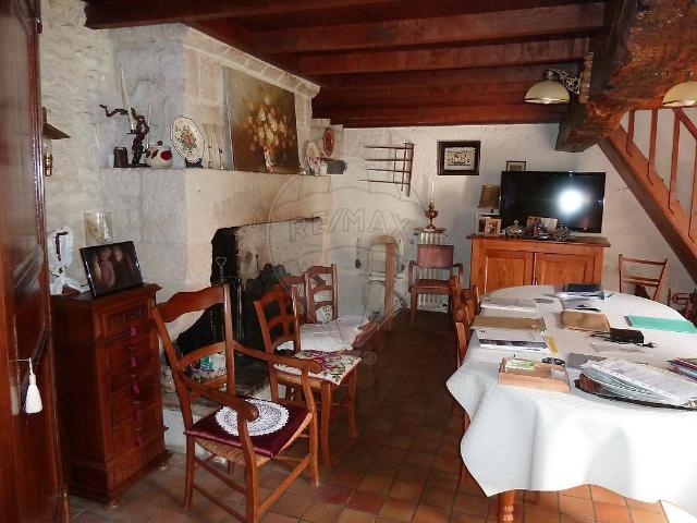 Maison vente à Saintes