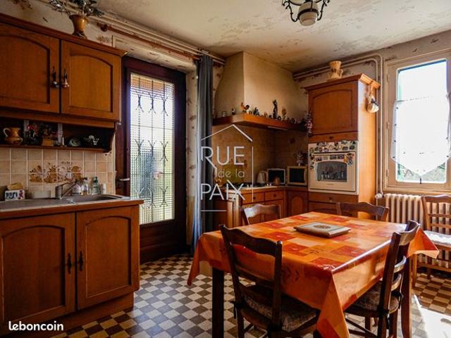 Maison vente à Parthenay, Louin