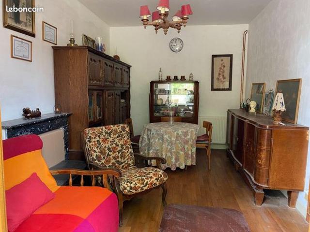 Maison vente à Châteauroux, Le Tranger