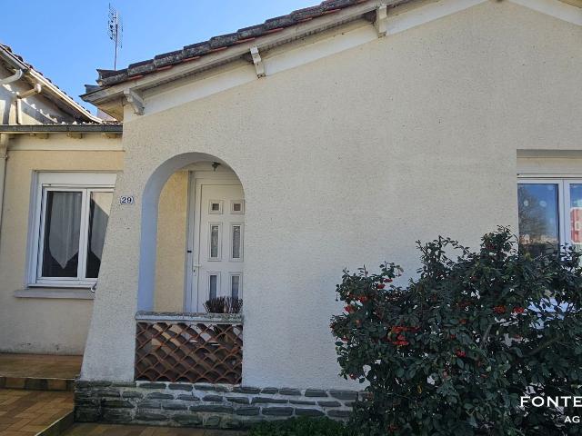 Maison vente à Fontenay-le-Comte, Fontaines