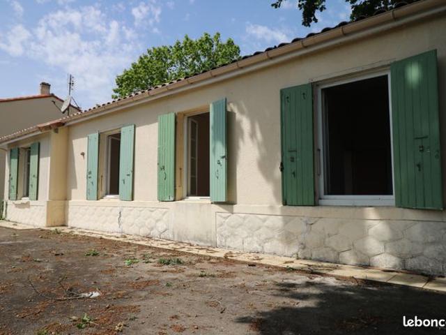 Maison vente à Saintes