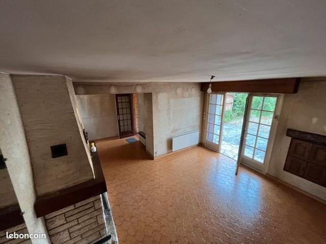 Maison vente à Loches, Le Petit-pressigny