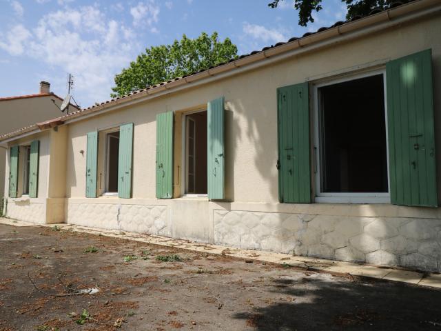 Maison vente à Saintes