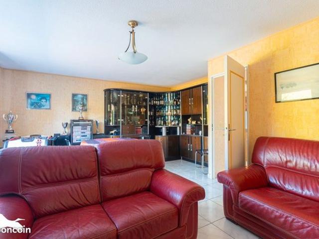 Maison vente à Sainte-Eulalie, Gironde
