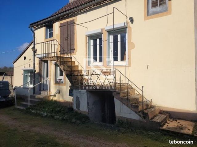 Maison vente à Charolles, La Motte-saint-jean