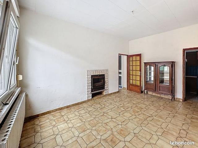 Maison vente à Valenciennes, Quarouble