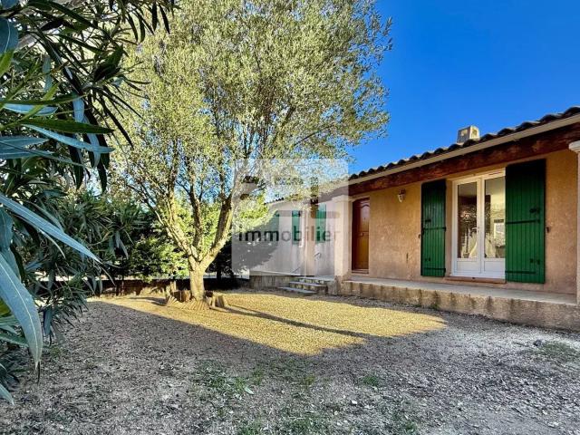 Maison vente à Nîmes, Chusclan
