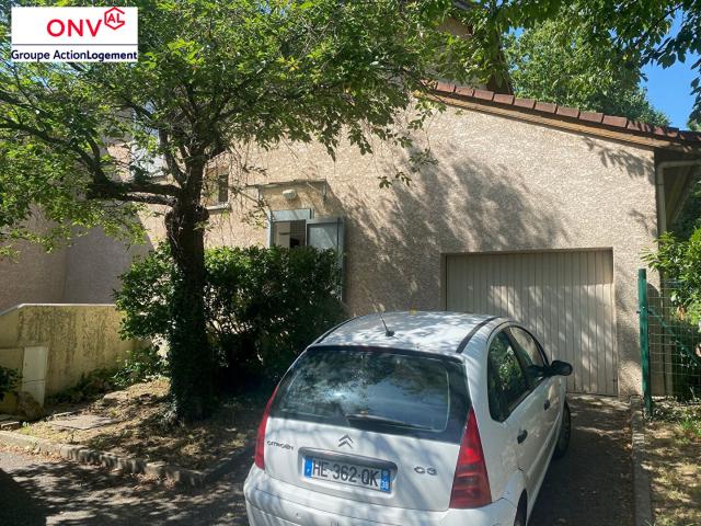 Maison vente à La Tour-du-Pin, L'isle-d'abeau