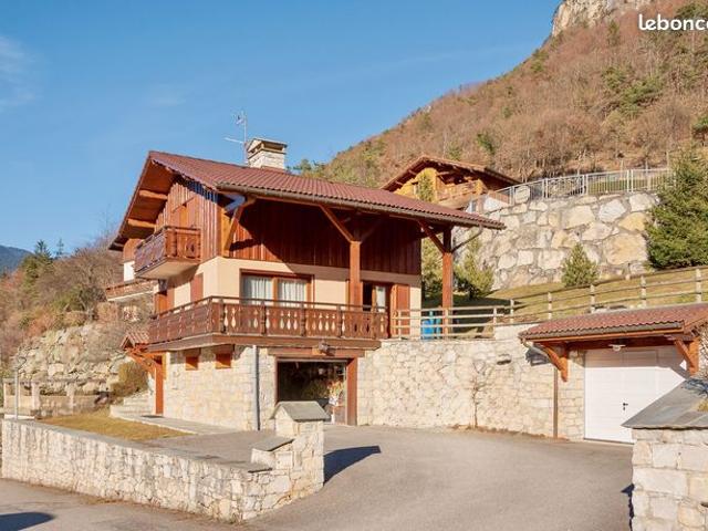 Maison vente à Albertville, Auvergne-Rhône-Alpes
