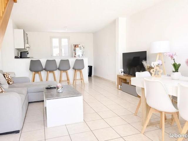 Maison vente à Villefranche-sur-Saône, Rhône
