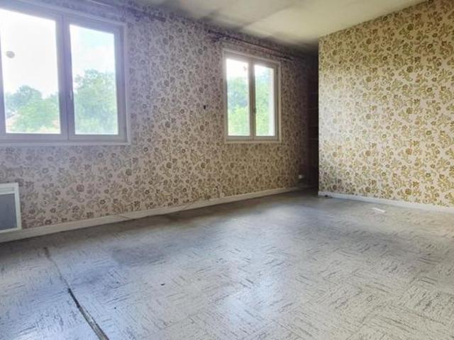 Maison vente à Montluçon, Désertines