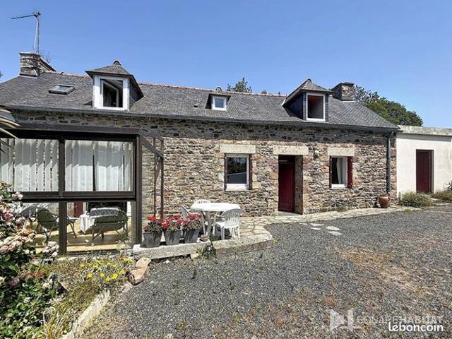 Maison vente à Guingamp, Bretagne