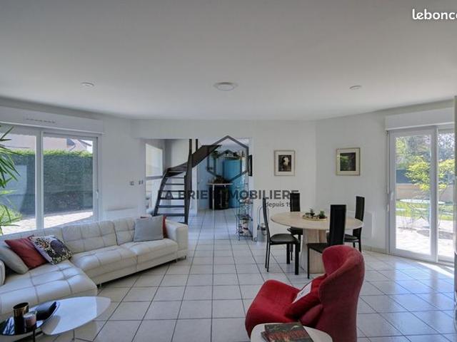 Maison vente à Créteil, Villecresnes