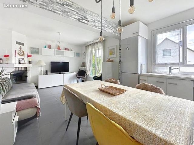 Maison vente à Évry, Vert-le-petit