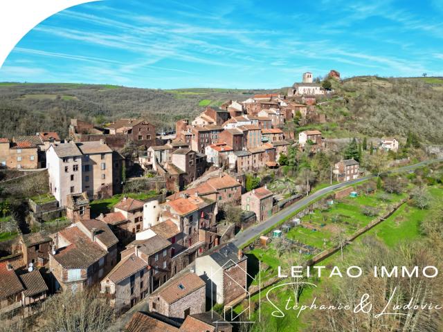 Maison vente à Millau, Combret