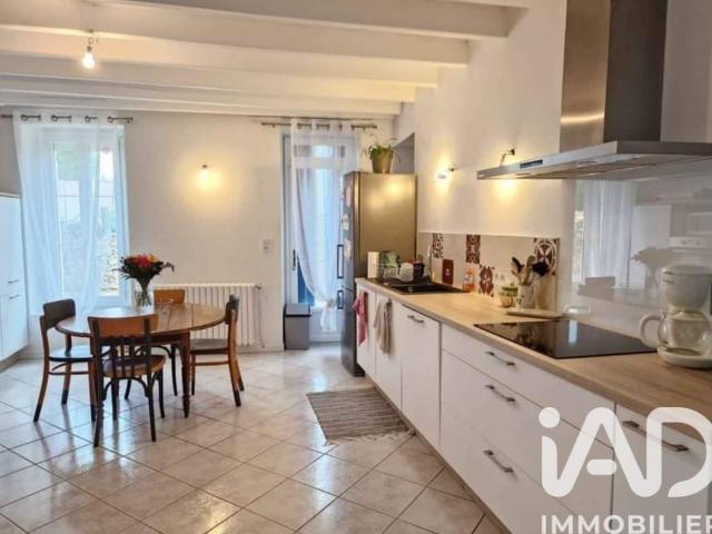 Maison vente à Andillé, Roches-Prémarie-Andillé