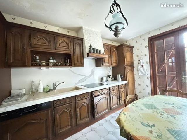 Maison vente à Saint-Étienne, Saint-genest-lerpt