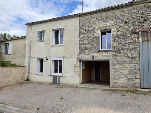 Maison vente à Villognon, Charente