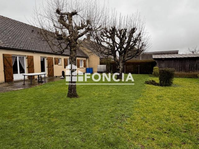 Maison vente à La Flèche, Louplande