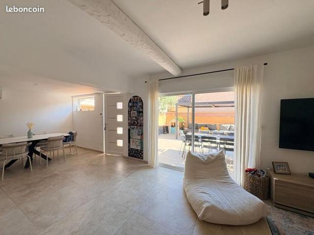 Maison vente à Arrondissement de Toulon, Toulon