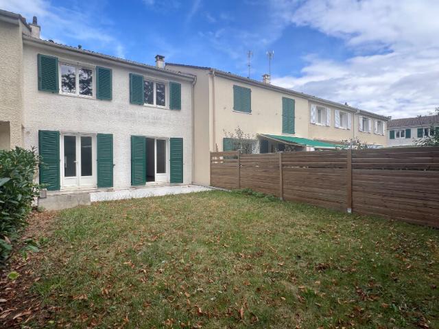 Maison location à Versailles, Montigny-le-bretonneux