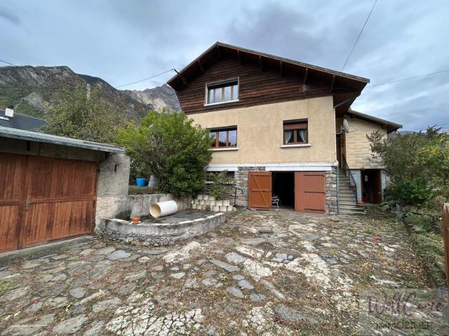 Maison vente à Saint-Julien - Bourg, Saint-Julien-Mont-Denis