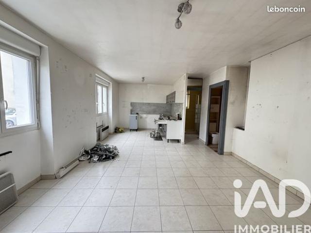 Maison vente à Angoulême, Deviat
