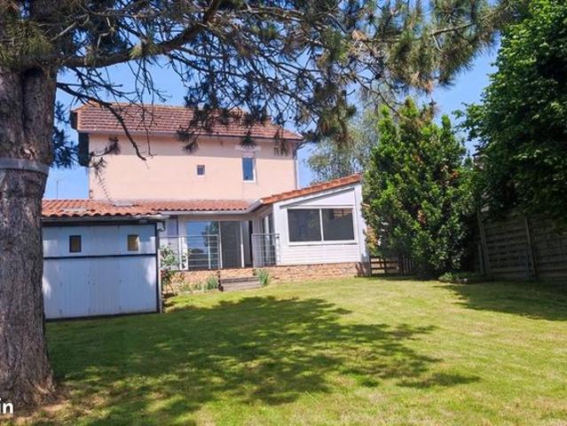 Maison vente à Bressuire, Cerizay