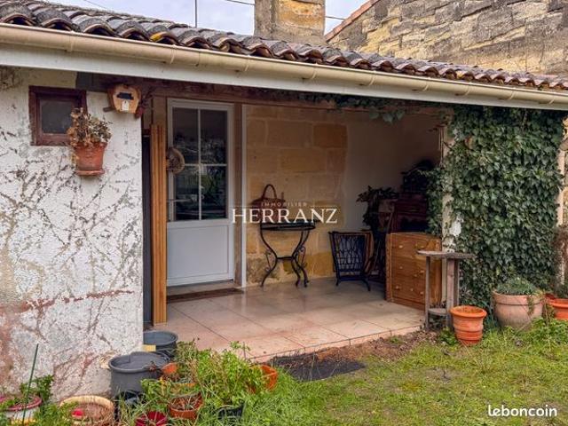 Maison vente à Libourne, Montagne