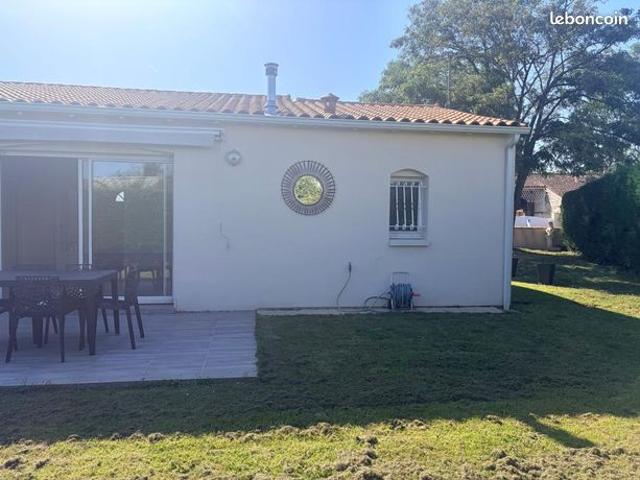 Maison vente à Saintes, Saint-georges-des-coteaux