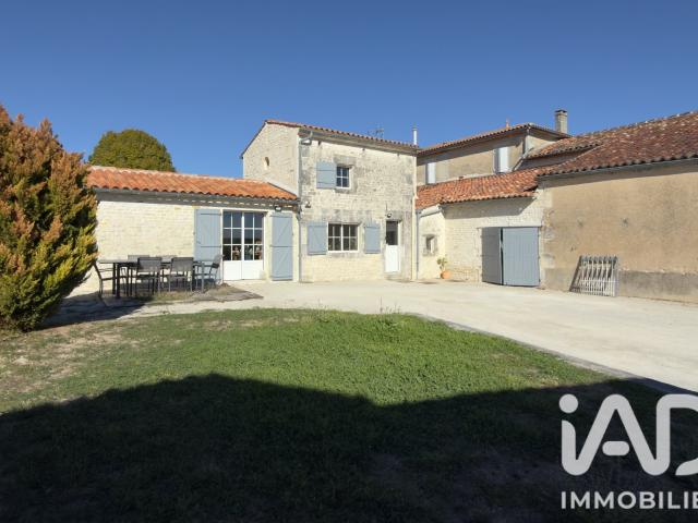 Maison vente à Le Foucaudat, Juillac-le-Coq