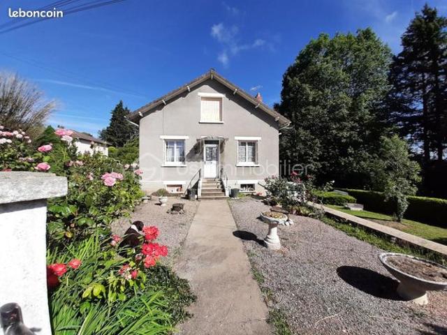Maison vente à Confolens, Chassenon