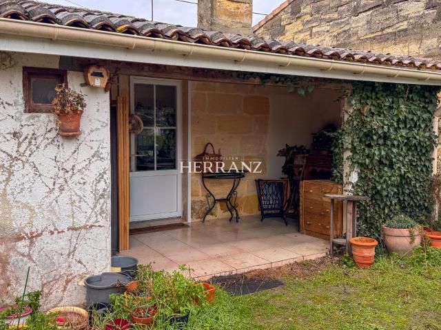 Maison vente à Libourne, Montagne