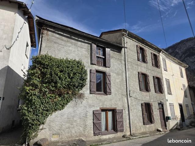 Maison vente à Nérac, Sos