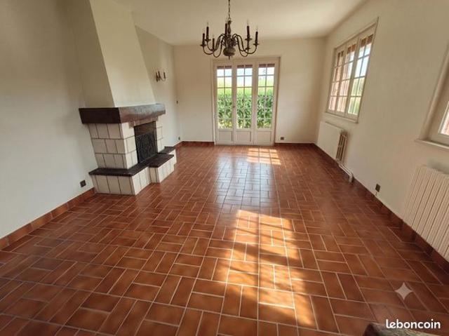 Maison vente à Arras, Ecurie