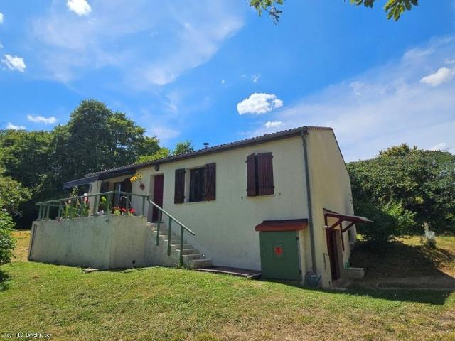 Maison vente à Montmorillon, Charroux