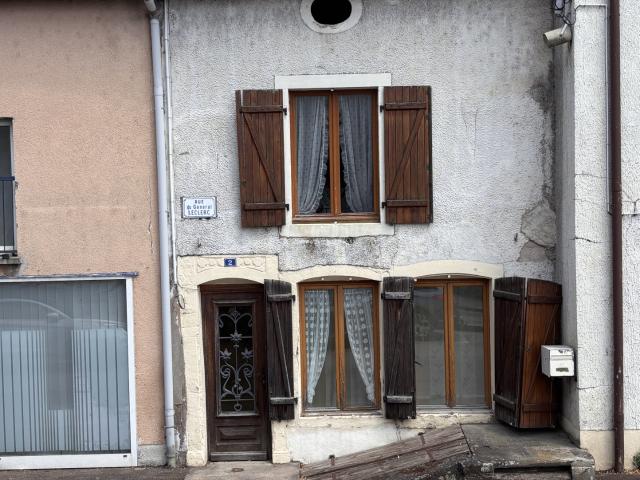 Maison vente à Neufchâteau, Monthureux-sur-saône