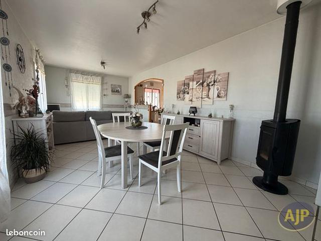 Maison vente à Jonzac, Pons