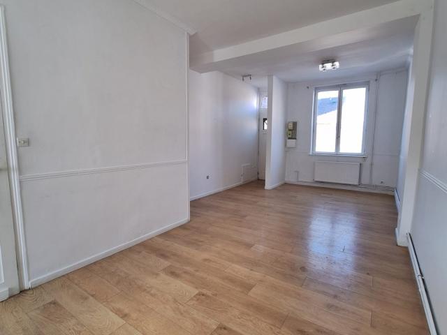 Maison vente à Lille, Mouvaux