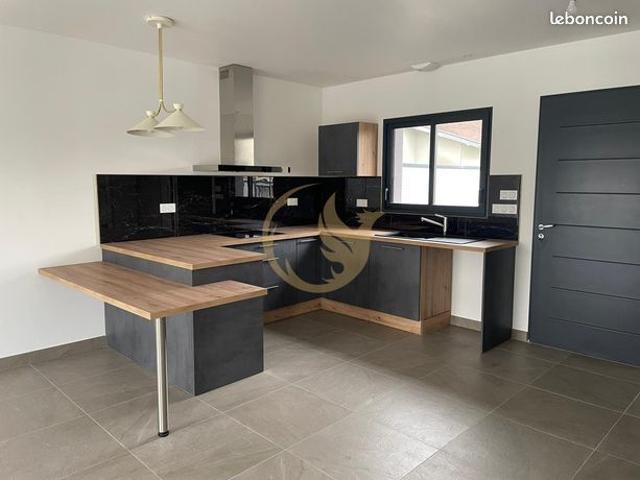 Maison vente à Mazerolles, Charente