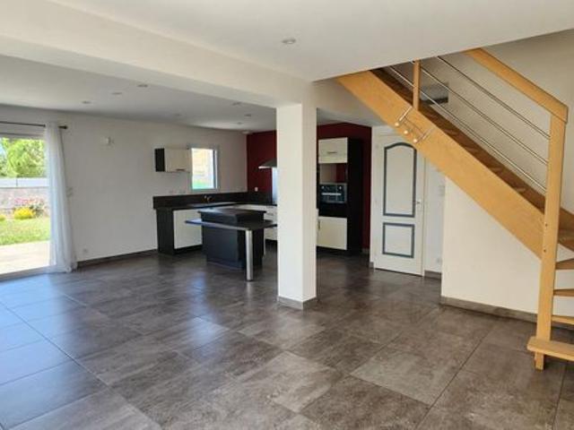 Maison vente à Poitiers, Buxerolles